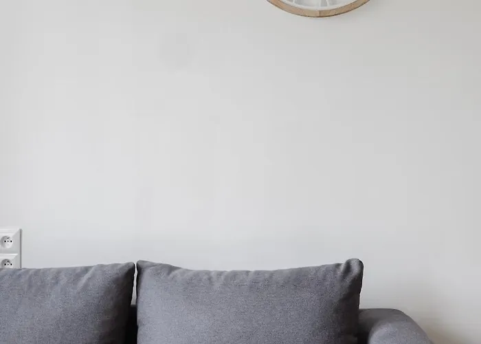 Grunwald Raszynska Bright By Bookinghost * Poznan