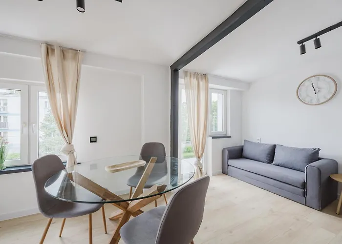 Grunwald Raszynska Bright By Bookinghost *