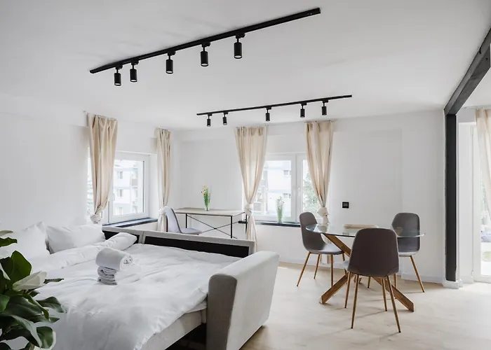 Grunwald Raszynska Bright By Bookinghost Apartment
